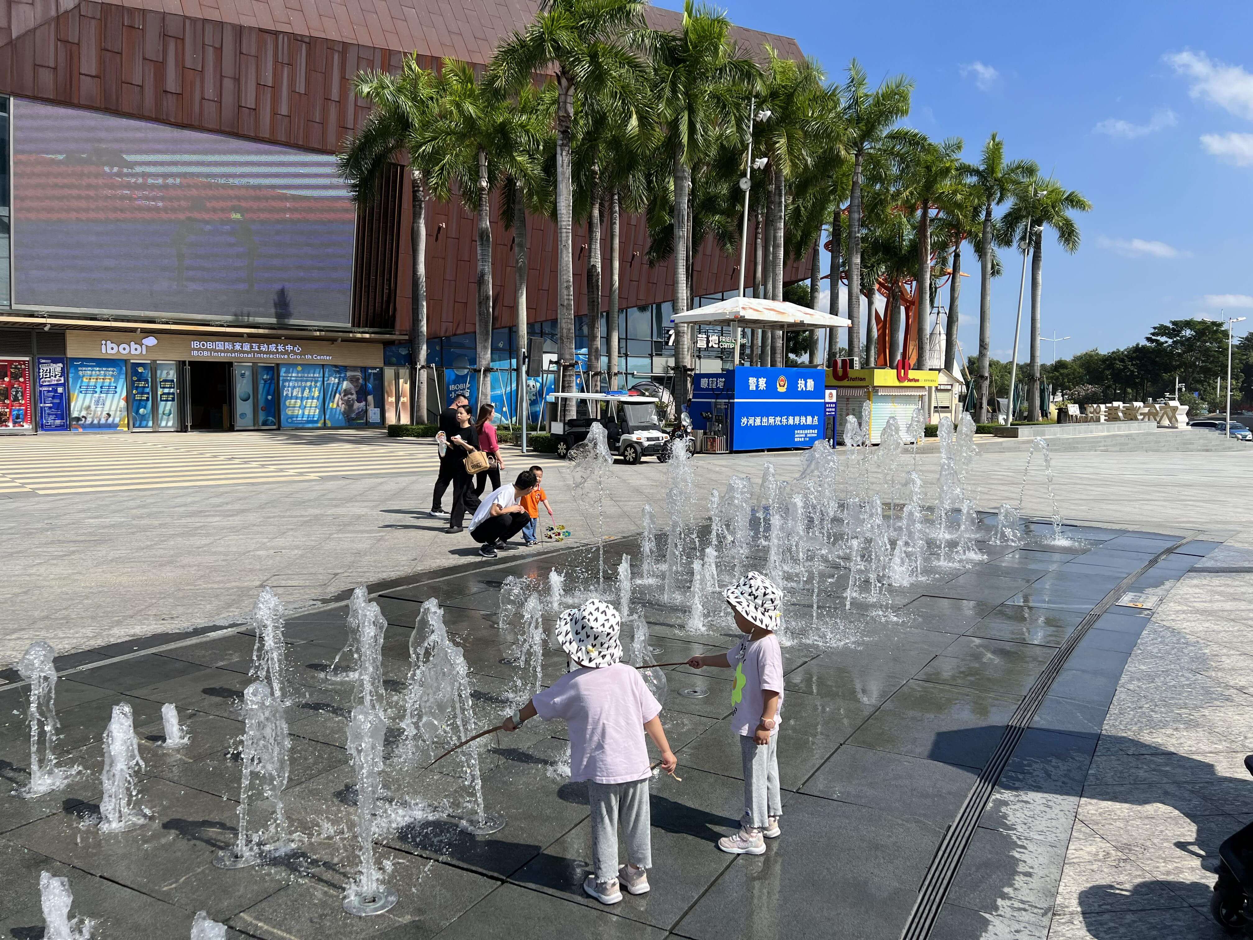 12_fountain.jpg